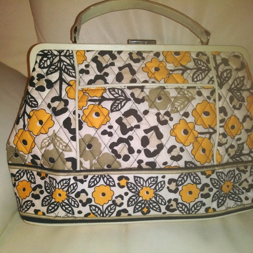 VERA BRADLEY PURSE